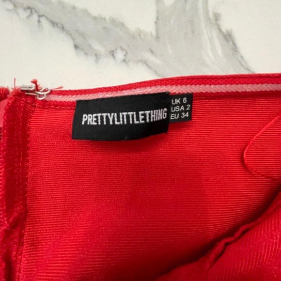 Pretty Little Thing Red Mermaid Dress - Picture 3 of 3